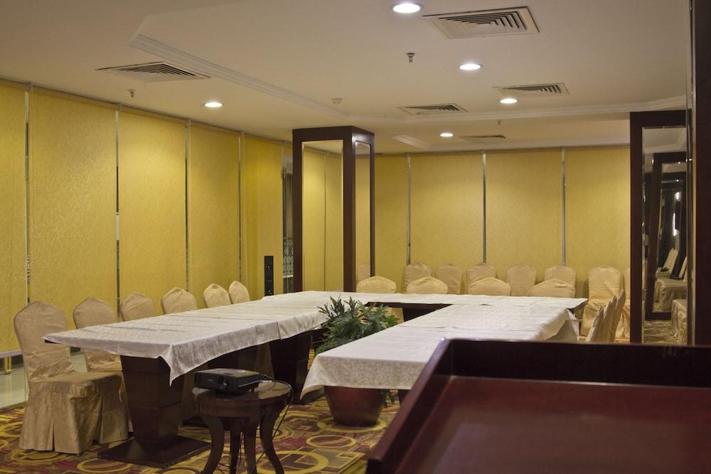 Ekono Jeddah Airport Hotel Экстерьер фото